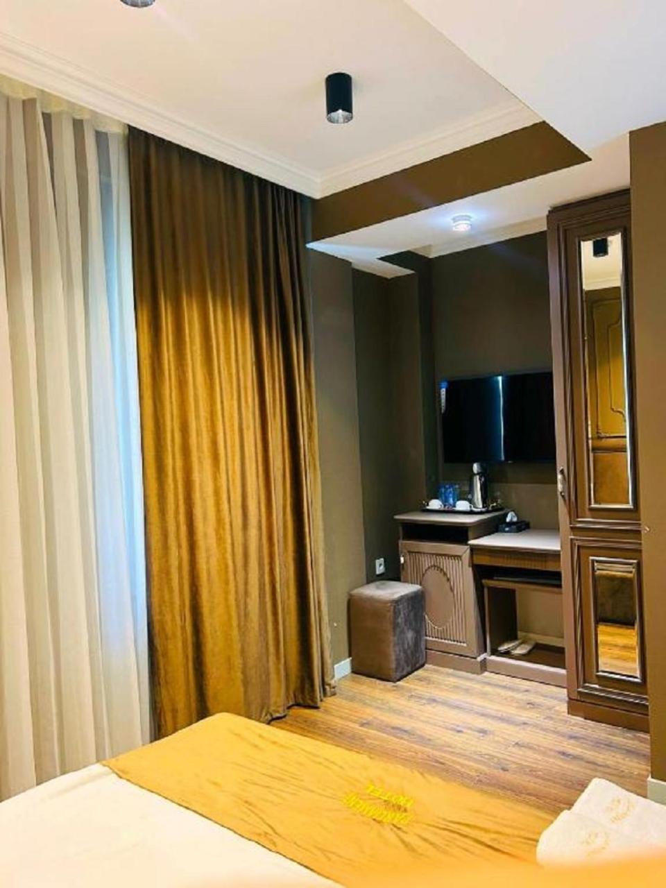 Parliament Hotel & Restaurant Bakü Dış mekan fotoğraf