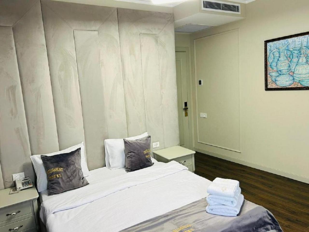 Parliament Hotel & Restaurant Bakü Dış mekan fotoğraf