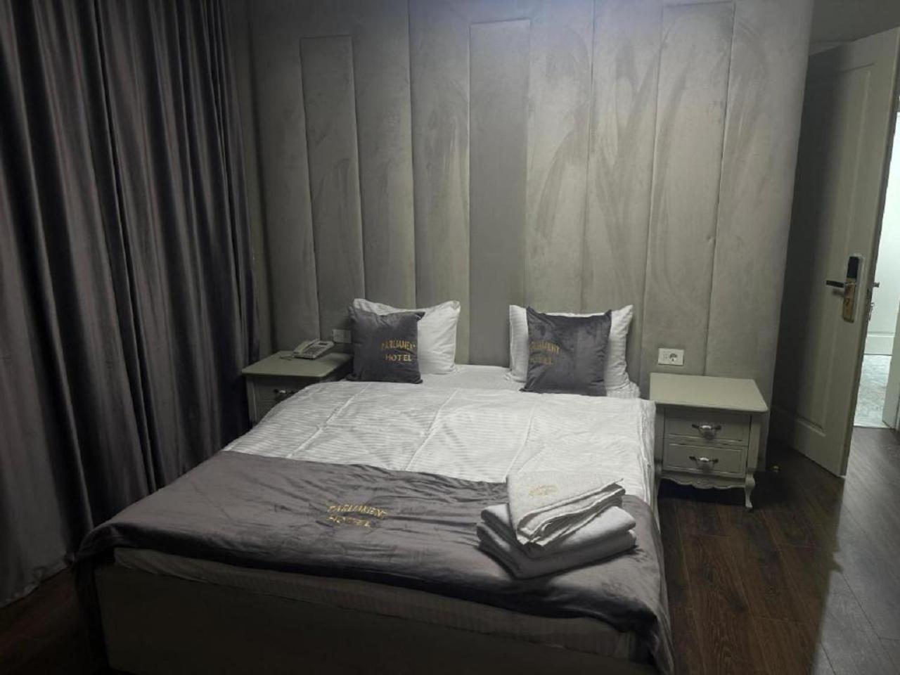 Parliament Hotel & Restaurant Bakü Dış mekan fotoğraf