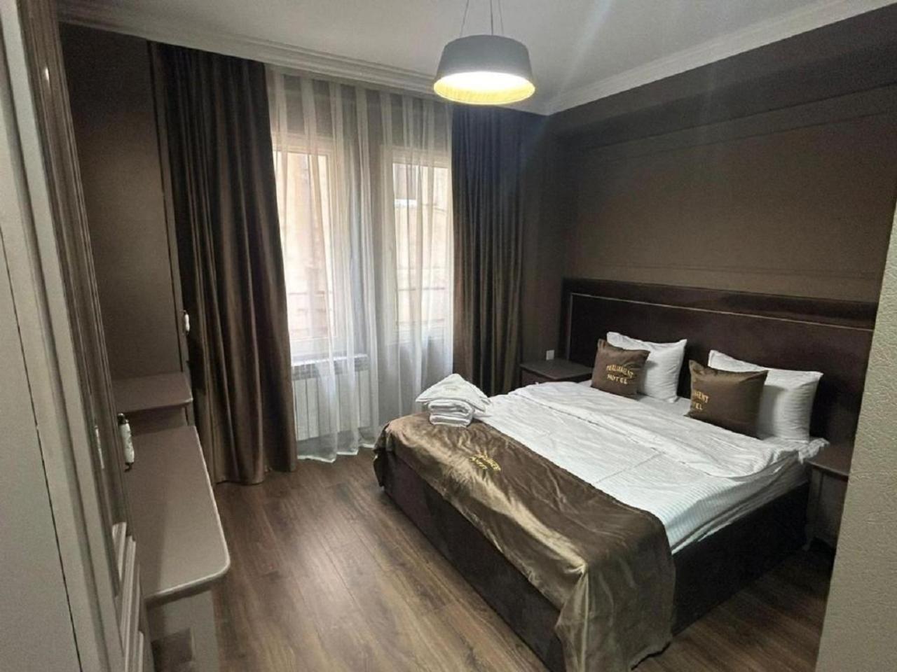 Parliament Hotel & Restaurant Bakü Dış mekan fotoğraf
