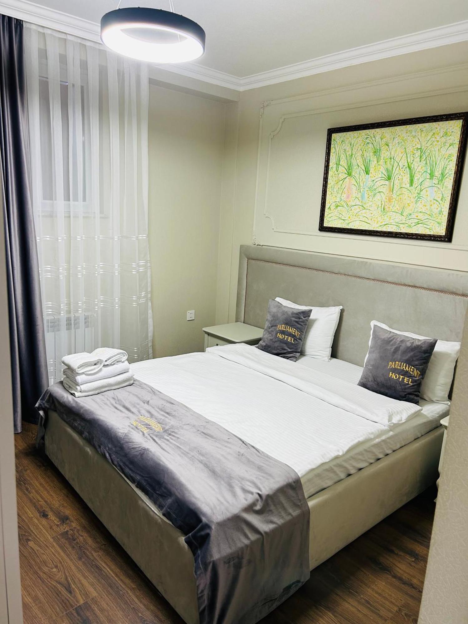Parliament Hotel & Restaurant Bakü Dış mekan fotoğraf