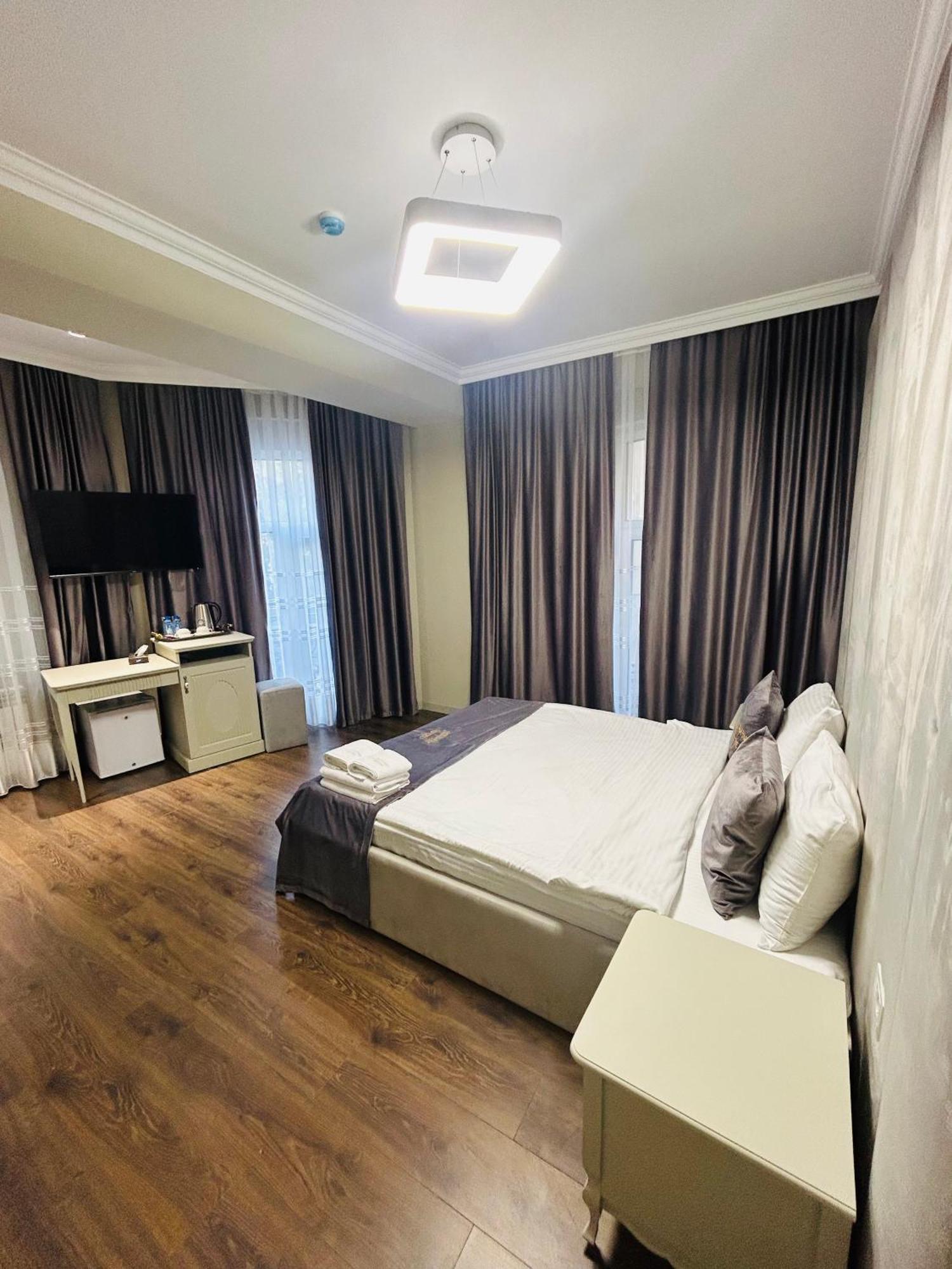 Parliament Hotel & Restaurant Bakü Dış mekan fotoğraf