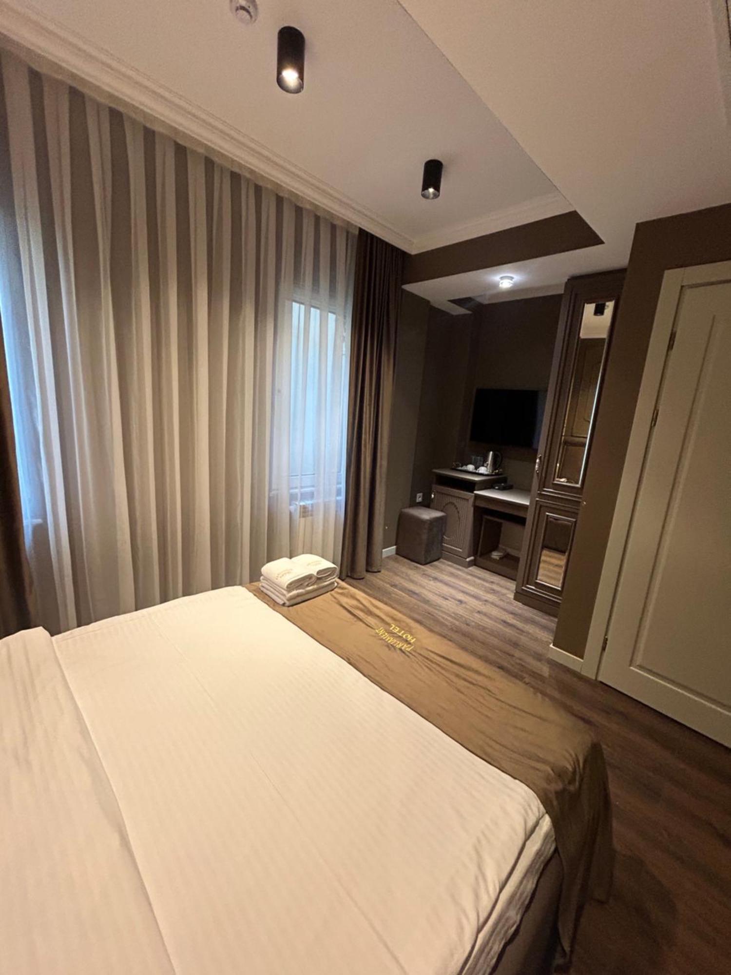 Parliament Hotel & Restaurant Bakü Dış mekan fotoğraf
