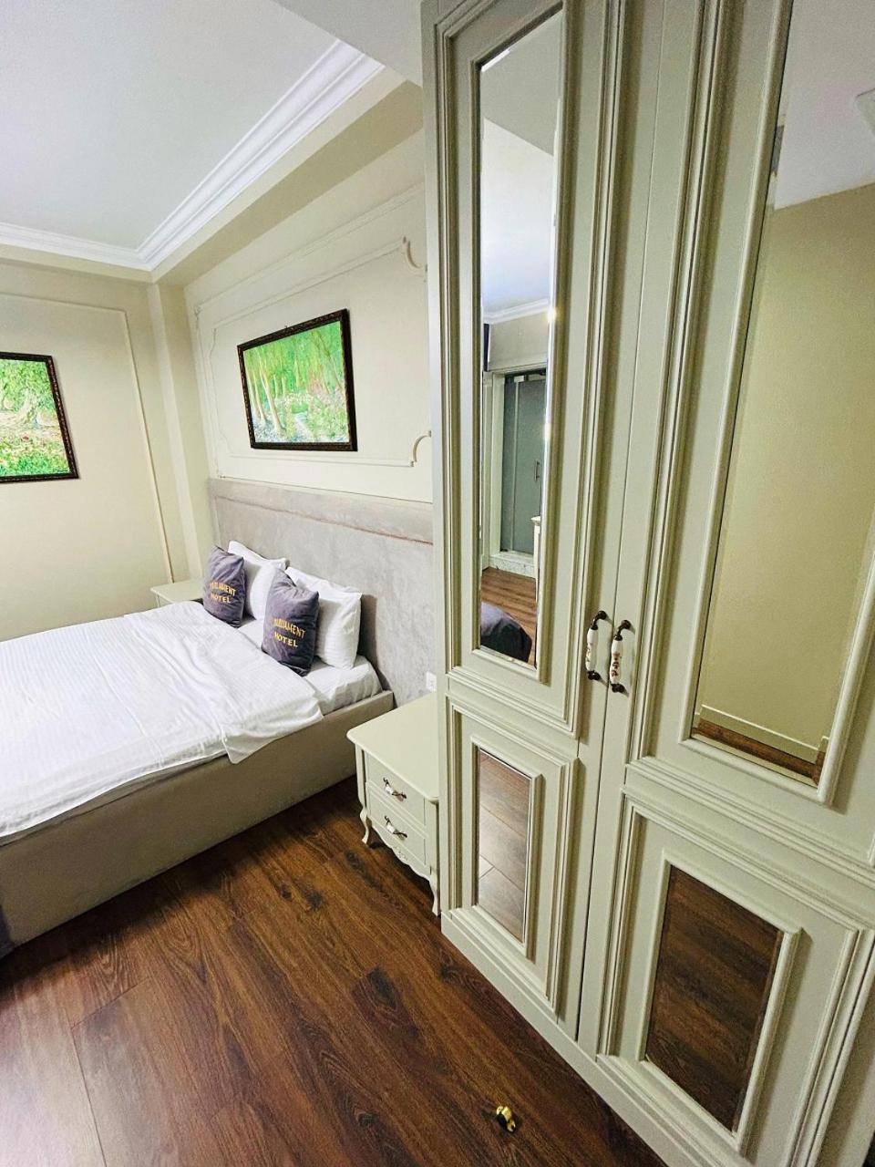 Parliament Hotel & Restaurant Bakü Dış mekan fotoğraf